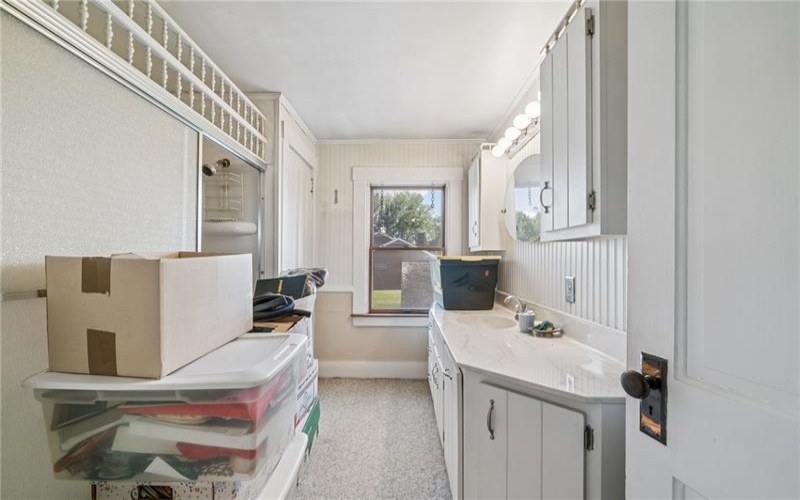 127 Carmichaels Street, Rices Landing, 15357, 4 Bedrooms Bedrooms, 9 Rooms Rooms,2 BathroomsBathrooms,Residential,For Sale,Carmichaels Street,1770567