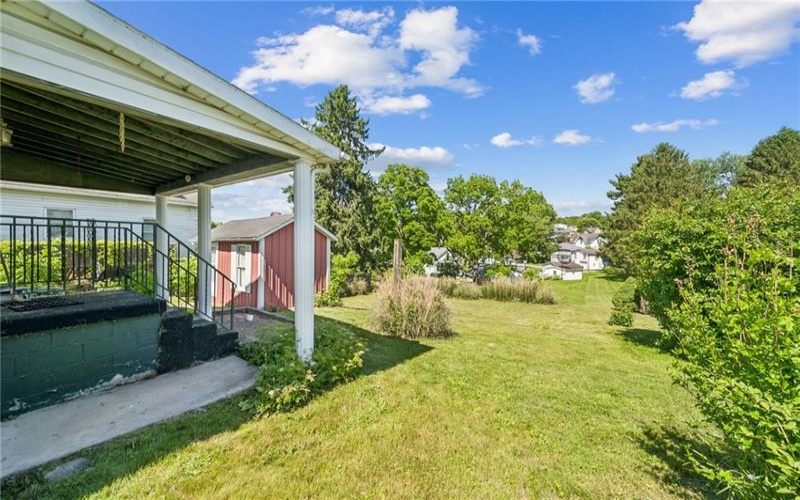 127 Carmichaels Street, Rices Landing, 15357, 4 Bedrooms Bedrooms, 9 Rooms Rooms,2 BathroomsBathrooms,Residential,For Sale,Carmichaels Street,1770567
