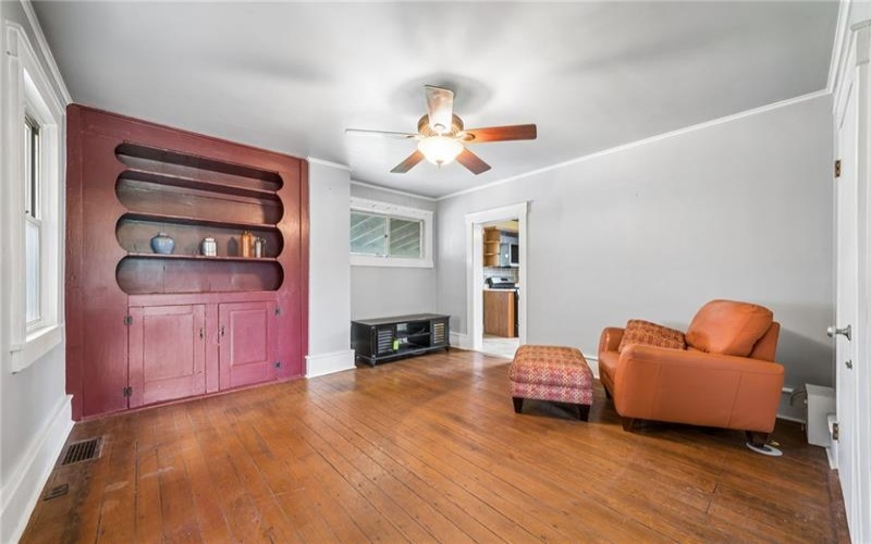 127 Carmichaels Street, Rices Landing, 15357, 4 Bedrooms Bedrooms, 9 Rooms Rooms,2 BathroomsBathrooms,Residential,For Sale,Carmichaels Street,1770567