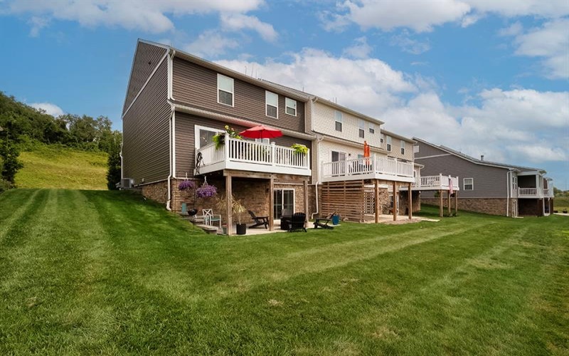 211 Sierra DRIVE, North Strabane, 15317, 3 Bedrooms Bedrooms, 10 Rooms Rooms,3.1 BathroomsBathrooms,Residential,For Sale,Sierra,1770628
