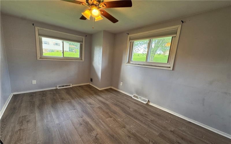 209 Malone Ridge Rd, Washington, 15301, 3 Bedrooms Bedrooms, 10 Rooms Rooms,2.1 BathroomsBathrooms,Residential,For Sale,Malone Ridge Rd,1769659