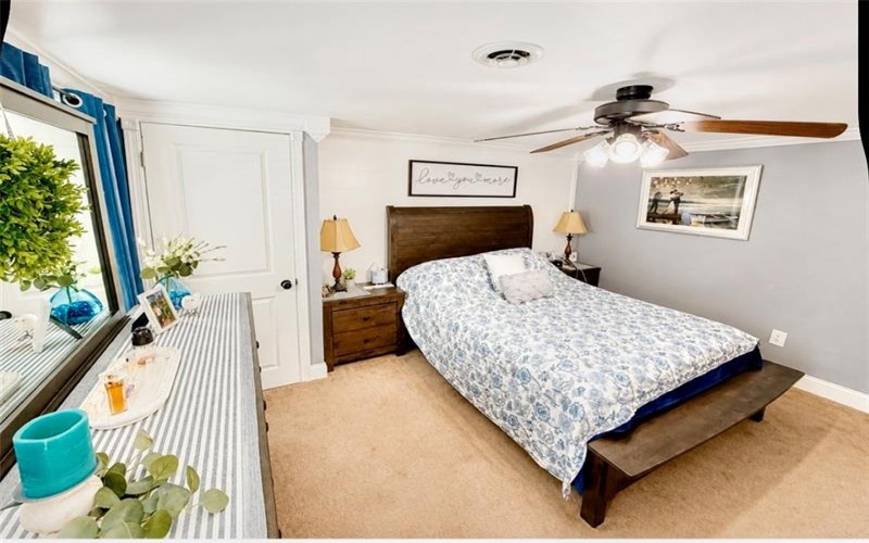 4 Hayes St, Dunbar, 15431, 4 Bedrooms Bedrooms, 9 Rooms Rooms,1 BathroomBathrooms,Residential,For Sale,Hayes St,1770332
