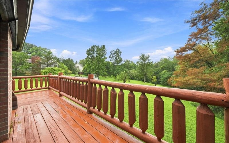 1233 Claridge Elliot, Jeanette, 15644, 2 Bedroom Bedrooms, 6 Room Rooms,2 BathroomBathrooms,Residential,For Sale,Claridge Elliot,1770613