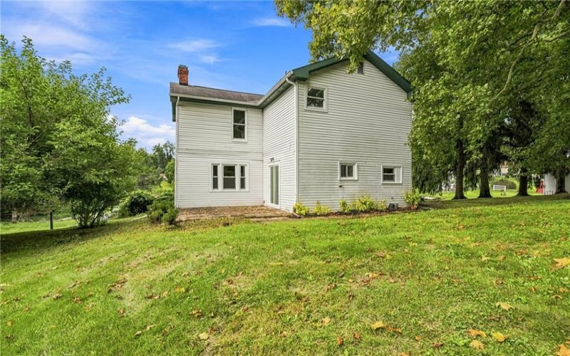 148 Coal Bluff Road, Finleyville, 15332, 3 Bedrooms Bedrooms, 7 Rooms Rooms,1 BathroomBathrooms,Residential,For Sale,Coal Bluff Road,1770681