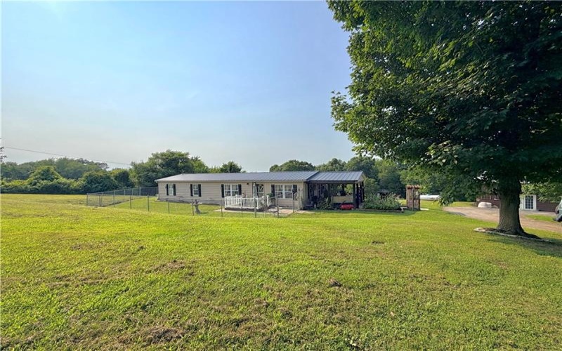 229 Gans Hill School Rd, Smithfield, 15478, 3 Bedrooms Bedrooms, ,1 BathroomBathrooms,Residential,For Sale,Gans Hill School Rd,1765380