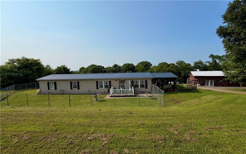 229 Gans Hill School Rd, Smithfield, 15478, 3 Bedrooms Bedrooms, ,1 BathroomBathrooms,Residential,For Sale,Gans Hill School Rd,1765380