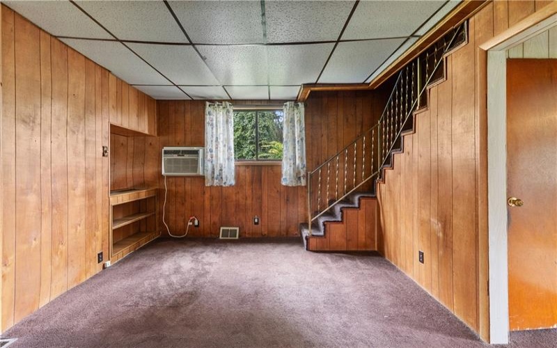 698 Grove Ave, Washington, 15301, 3 Bedrooms Bedrooms, 9 Rooms Rooms,2 BathroomsBathrooms,Residential,For Sale,Grove Ave,1770286