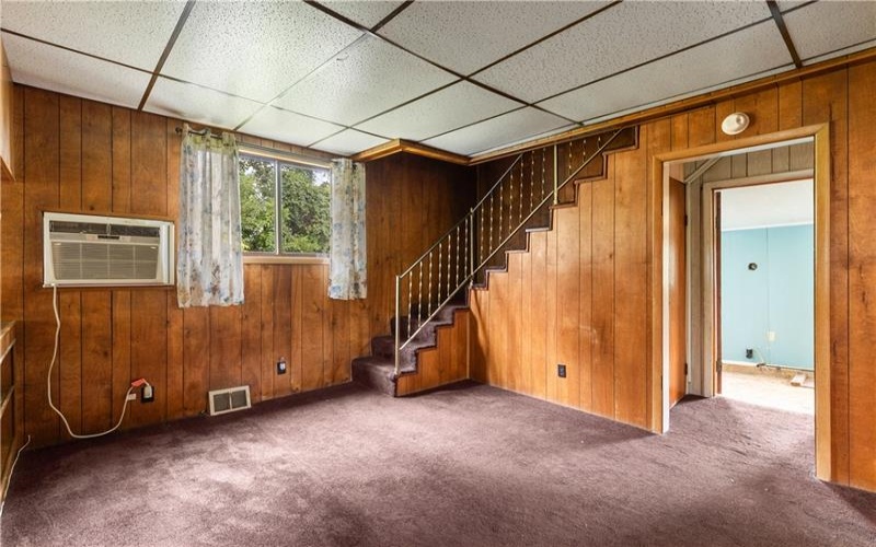 698 Grove Ave, Washington, 15301, 3 Bedrooms Bedrooms, 9 Rooms Rooms,2 BathroomsBathrooms,Residential,For Sale,Grove Ave,1770286