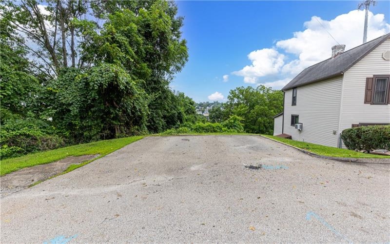 698 Grove Ave, Washington, 15301, 3 Bedrooms Bedrooms, 9 Rooms Rooms,2 BathroomsBathrooms,Residential,For Sale,Grove Ave,1770286