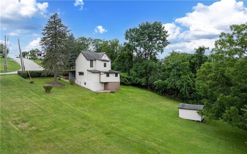 698 Grove Ave, Washington, 15301, 3 Bedrooms Bedrooms, 9 Rooms Rooms,2 BathroomsBathrooms,Residential,For Sale,Grove Ave,1770286