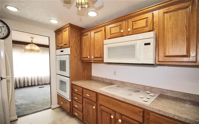 478 Cecil Henderson Road, Cecil, 15322, 3 Bedrooms Bedrooms, 10 Rooms Rooms,2.1 BathroomsBathrooms,Residential,For Sale,Cecil Henderson Road,1770336