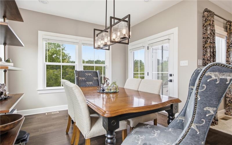 358 Juniper Way, McMurray, 15317, 3 Bedrooms Bedrooms, 12 Rooms Rooms,3.1 BathroomsBathrooms,Residential,For Sale,Juniper Way,1770587