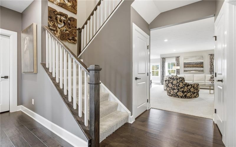358 Juniper Way, McMurray, 15317, 3 Bedrooms Bedrooms, 12 Rooms Rooms,3.1 BathroomsBathrooms,Residential,For Sale,Juniper Way,1770587