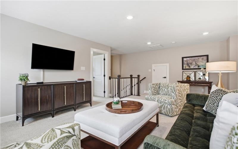 358 Juniper Way, McMurray, 15317, 3 Bedrooms Bedrooms, 12 Rooms Rooms,3.1 BathroomsBathrooms,Residential,For Sale,Juniper Way,1770587