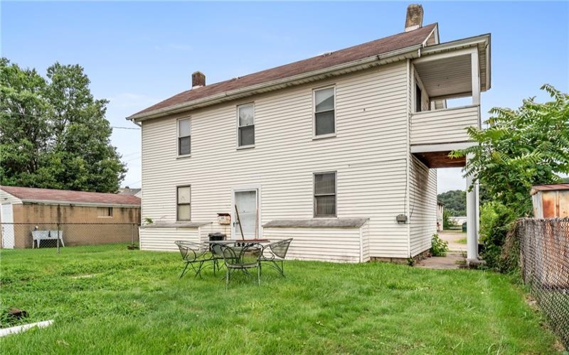 614 Constitution Blvd, New Kensington, 15068, ,Multi-unit,For Sale,Constitution Blvd,1770612