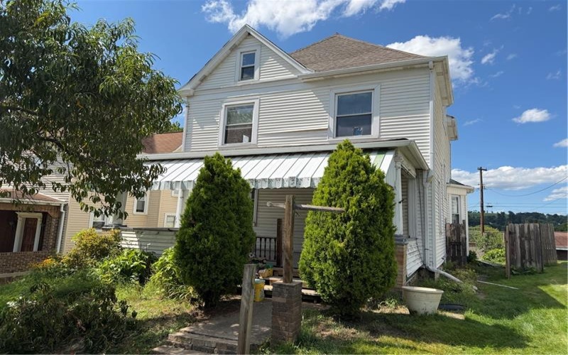118 Adams Ave, Vandergrift, 15690, 4 Bedroom Bedrooms, ,2 BathroomBathrooms,Residential,For Sale,Adams Ave,1770670