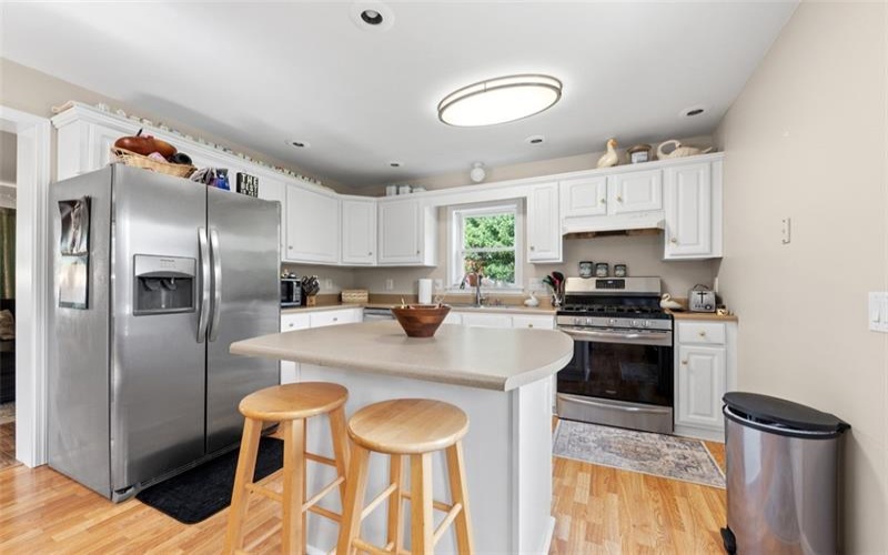 309 Chestnut St, 15644, 15644, 3 Bedroom Bedrooms, 6 Room Rooms,1.1 BathroomBathrooms,Residential,For Sale,Chestnut St,1770711