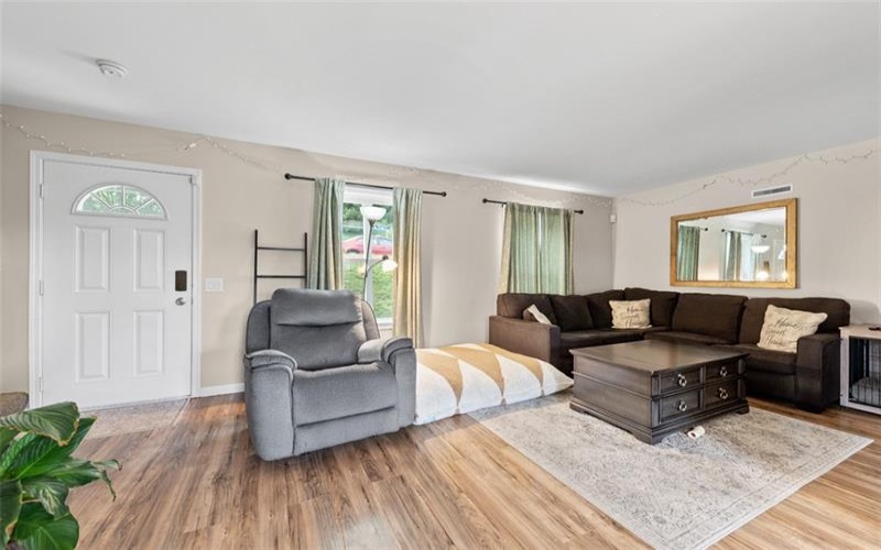309 Chestnut St, 15644, 15644, 3 Bedroom Bedrooms, 6 Room Rooms,1.1 BathroomBathrooms,Residential,For Sale,Chestnut St,1770711