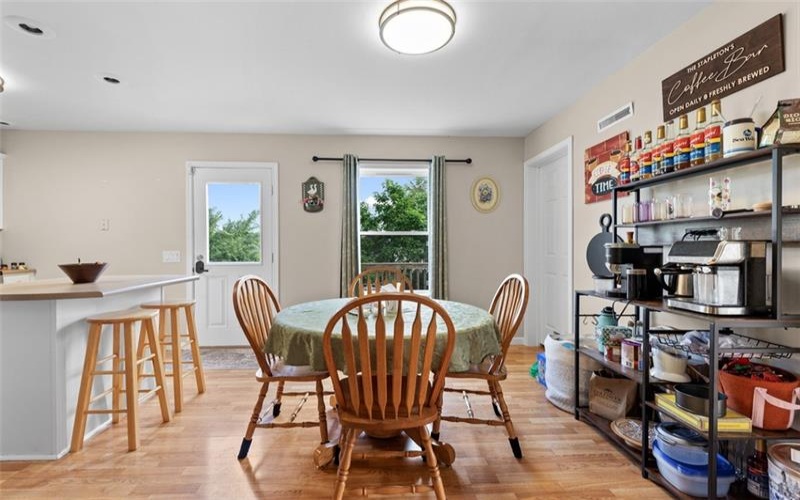 309 Chestnut St, 15644, 15644, 3 Bedroom Bedrooms, 6 Room Rooms,1.1 BathroomBathrooms,Residential,For Sale,Chestnut St,1770711