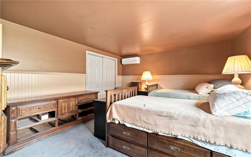 142 Willow Rd, Avella, 15312, 3 Bedrooms Bedrooms, 8 Rooms Rooms,2.1 BathroomsBathrooms,Residential,For Sale,Willow Rd,1770725