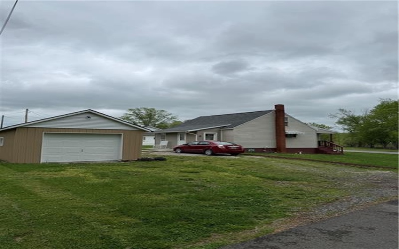802 8th St, Mather, 15346, 3 Bedroom Bedrooms, 5 Room Rooms,1 BathroomBathrooms,Residential,For Sale,8th St,1770752