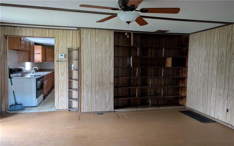 23 Jamison St, Uniontown, 15401, ,Multi-unit,For Sale,Jamison St,1770789