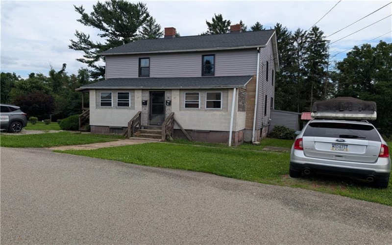 23 Jamison St, Uniontown, 15401, ,Multi-unit,For Sale,Jamison St,1770789