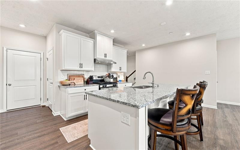 9004 Wellington Court, Jeannette, 15644, 3 Bedroom Bedrooms, ,2.1 BathroomBathrooms,Residential,For Sale,Wellington Court,1770797