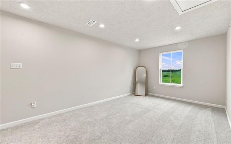 9004 Wellington Court, Jeannette, 15644, 3 Bedroom Bedrooms, ,2.1 BathroomBathrooms,Residential,For Sale,Wellington Court,1770797