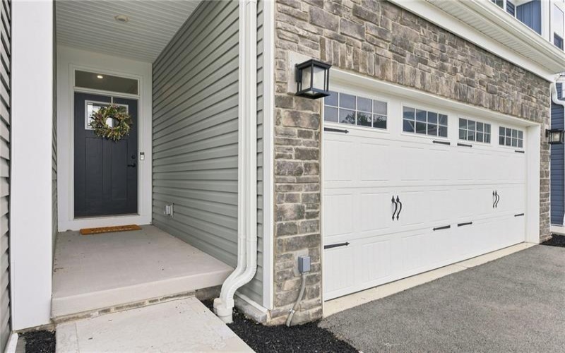 9004 Wellington Court, Jeannette, 15644, 3 Bedroom Bedrooms, ,2.1 BathroomBathrooms,Residential,For Sale,Wellington Court,1770797
