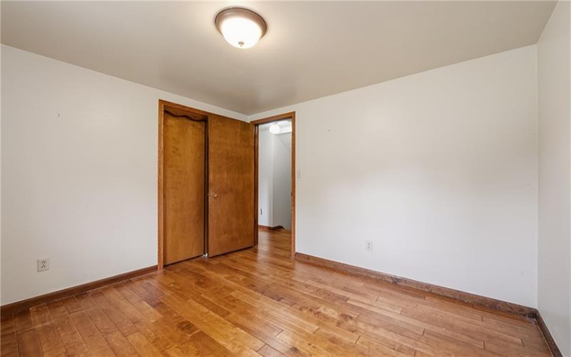 650 Phillis Rd, Burgettstown, 15021, 3 Bedrooms Bedrooms, 10 Rooms Rooms,2.1 BathroomsBathrooms,Residential,For Sale,Phillis Rd,1770802