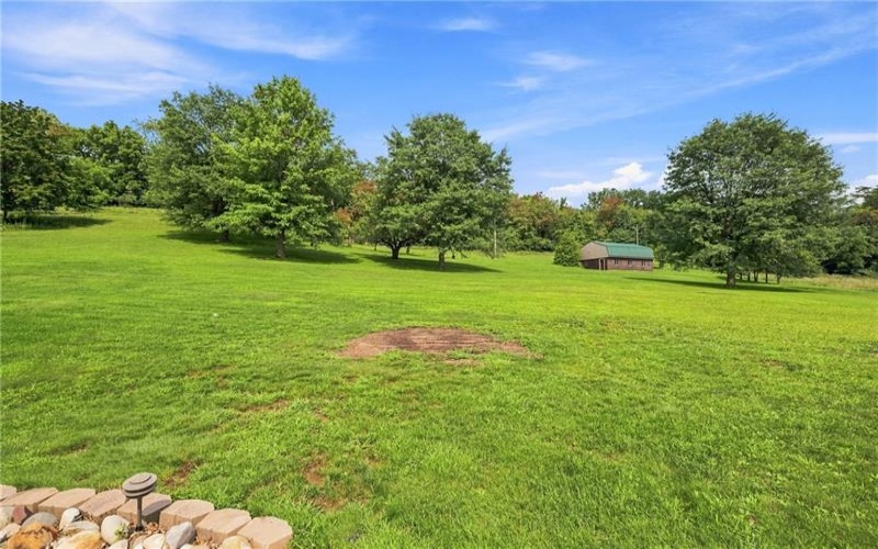 650 Phillis Rd, Burgettstown, 15021, 3 Bedrooms Bedrooms, 10 Rooms Rooms,2.1 BathroomsBathrooms,Residential,For Sale,Phillis Rd,1770802