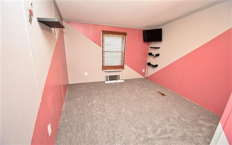 1041 Barr Run Rd, Marianna, 15345, 3 Bedrooms Bedrooms, 6 Rooms Rooms,2 BathroomsBathrooms,Residential,For Sale,Barr Run Rd,1770815