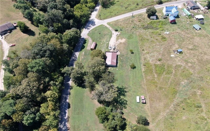 1041 Barr Run Rd, Marianna, 15345, 3 Bedrooms Bedrooms, 6 Rooms Rooms,2 BathroomsBathrooms,Residential,For Sale,Barr Run Rd,1770815