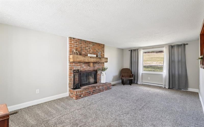 1764 Craft Creek Road, Prosperity, 15329, 4 Bedrooms Bedrooms, 10 Rooms Rooms,2.1 BathroomsBathrooms,Residential,For Sale,Craft Creek Road,1770828