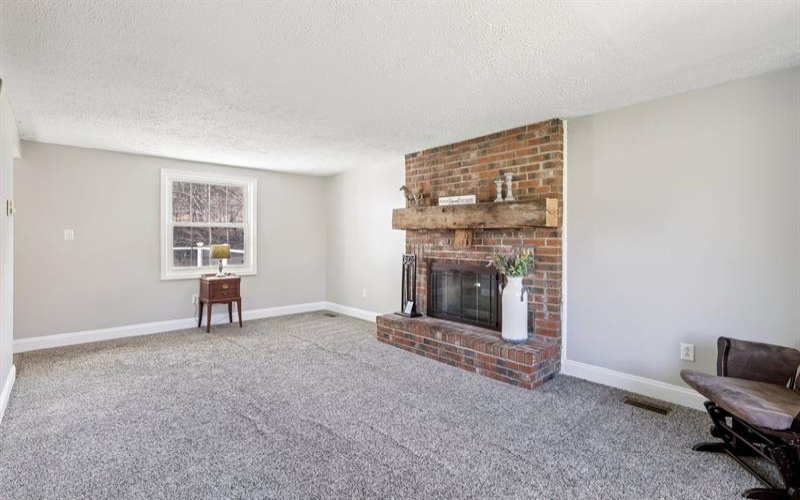 1764 Craft Creek Road, Prosperity, 15329, 4 Bedrooms Bedrooms, 10 Rooms Rooms,2.1 BathroomsBathrooms,Residential,For Sale,Craft Creek Road,1770828