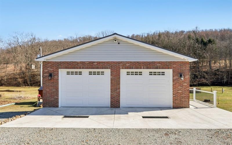 1764 Craft Creek Road, Prosperity, 15329, 4 Bedrooms Bedrooms, 10 Rooms Rooms,2.1 BathroomsBathrooms,Residential,For Sale,Craft Creek Road,1770828