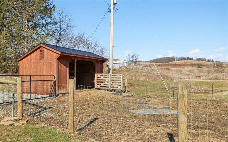 1764 Craft Creek Road, Prosperity, 15329, 4 Bedrooms Bedrooms, 10 Rooms Rooms,2.1 BathroomsBathrooms,Residential,For Sale,Craft Creek Road,1770828