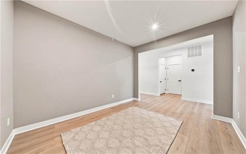1051 Black Sands Dr, Jeannette, 15644, 2 Bedroom Bedrooms, 10 Room Rooms,3 BathroomBathrooms,Residential,For Sale,Black Sands Dr,1770524