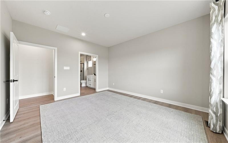 1051 Black Sands Dr, Jeannette, 15644, 2 Bedroom Bedrooms, 10 Room Rooms,3 BathroomBathrooms,Residential,For Sale,Black Sands Dr,1770524