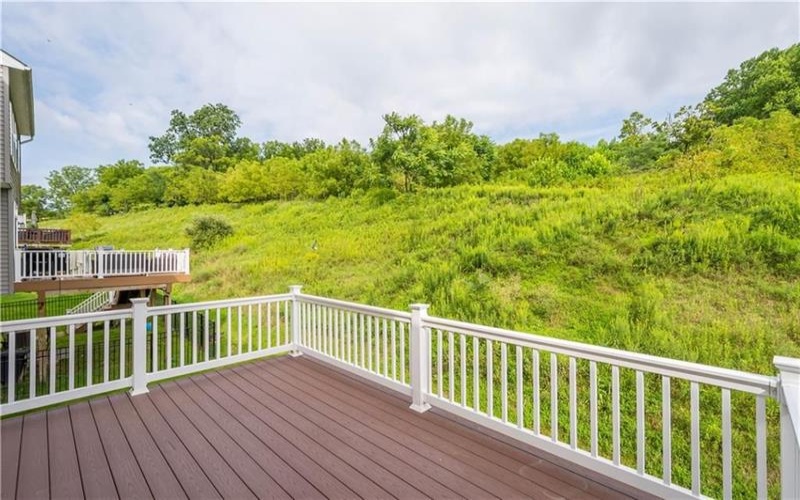 6 REMINGTON DR, Washington, 15301, 3 Bedrooms Bedrooms, 9 Rooms Rooms,2.2 BathroomsBathrooms,Residential,For Sale,REMINGTON DR,1770560
