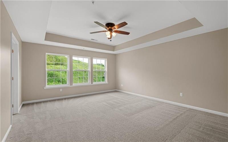 6 REMINGTON DR, Washington, 15301, 3 Bedrooms Bedrooms, 9 Rooms Rooms,2.2 BathroomsBathrooms,Residential,For Sale,REMINGTON DR,1770560