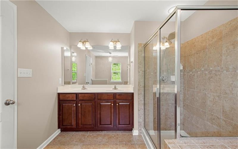 6 REMINGTON DR, Washington, 15301, 3 Bedrooms Bedrooms, 9 Rooms Rooms,2.2 BathroomsBathrooms,Residential,For Sale,REMINGTON DR,1770560