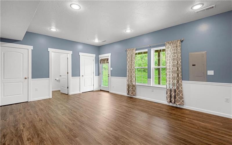 6 REMINGTON DR, Washington, 15301, 3 Bedrooms Bedrooms, 9 Rooms Rooms,2.2 BathroomsBathrooms,Residential,For Sale,REMINGTON DR,1770560
