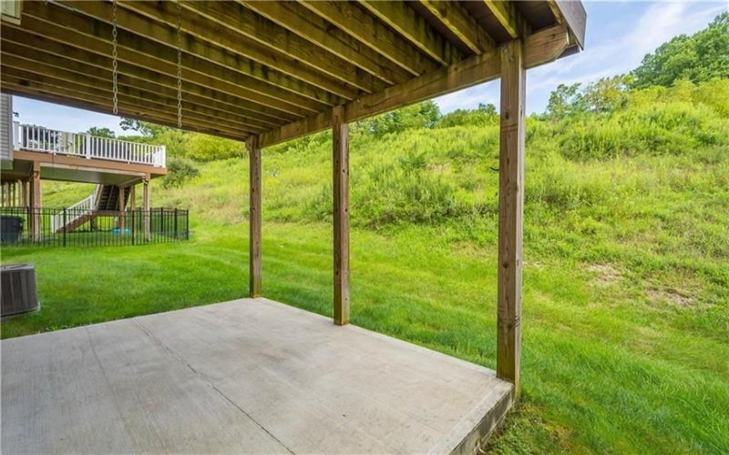 6 REMINGTON DR, Washington, 15301, 3 Bedrooms Bedrooms, 9 Rooms Rooms,2.2 BathroomsBathrooms,Residential,For Sale,REMINGTON DR,1770560