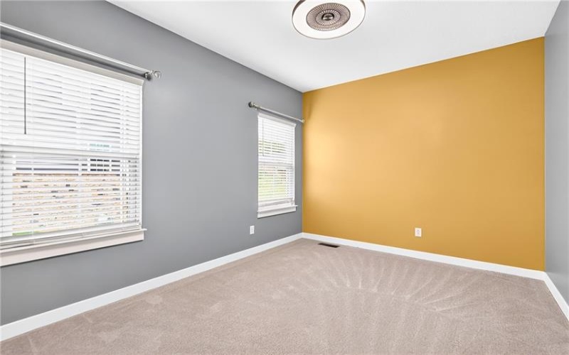 1057 Wedgewood Dr, Penn Twp, 15644, 5 Bedroom Bedrooms, ,3.1 BathroomBathrooms,Residential,For Sale,Wedgewood Dr,1770692