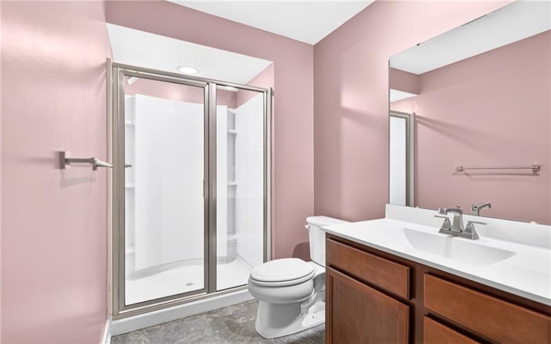 1057 Wedgewood Dr, Penn Twp, 15644, 5 Bedroom Bedrooms, ,3.1 BathroomBathrooms,Residential,For Sale,Wedgewood Dr,1770692