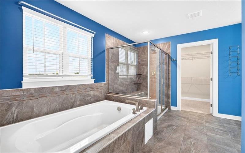 1057 Wedgewood Dr, Penn Twp, 15644, 5 Bedroom Bedrooms, ,3.1 BathroomBathrooms,Residential,For Sale,Wedgewood Dr,1770692