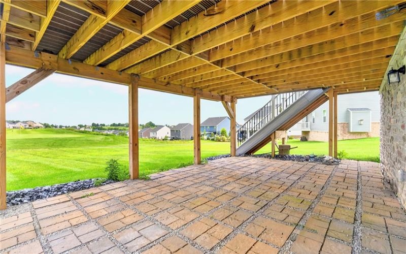 1057 Wedgewood Dr, Penn Twp, 15644, 5 Bedroom Bedrooms, ,3.1 BathroomBathrooms,Residential,For Sale,Wedgewood Dr,1770692