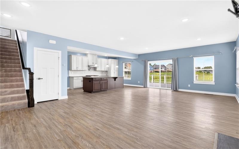 1057 Wedgewood Dr, Penn Twp, 15644, 5 Bedroom Bedrooms, ,3.1 BathroomBathrooms,Residential,For Sale,Wedgewood Dr,1770692